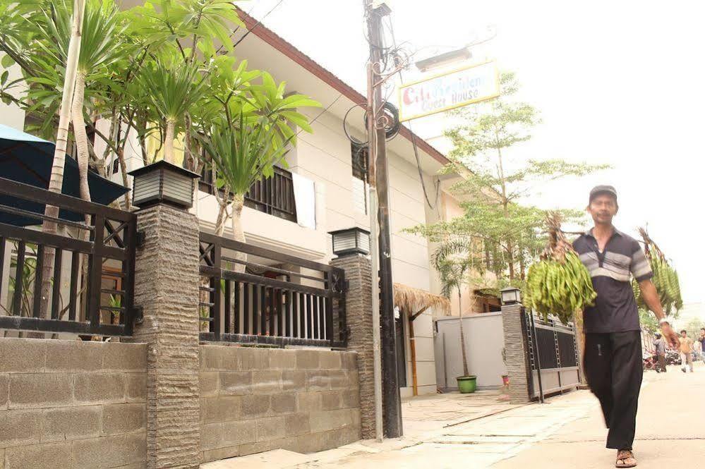Citiresidence Jakarta Exterior photo